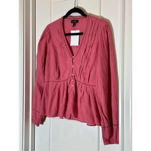Jessica Simpson NWT coral long sleeve top size L
